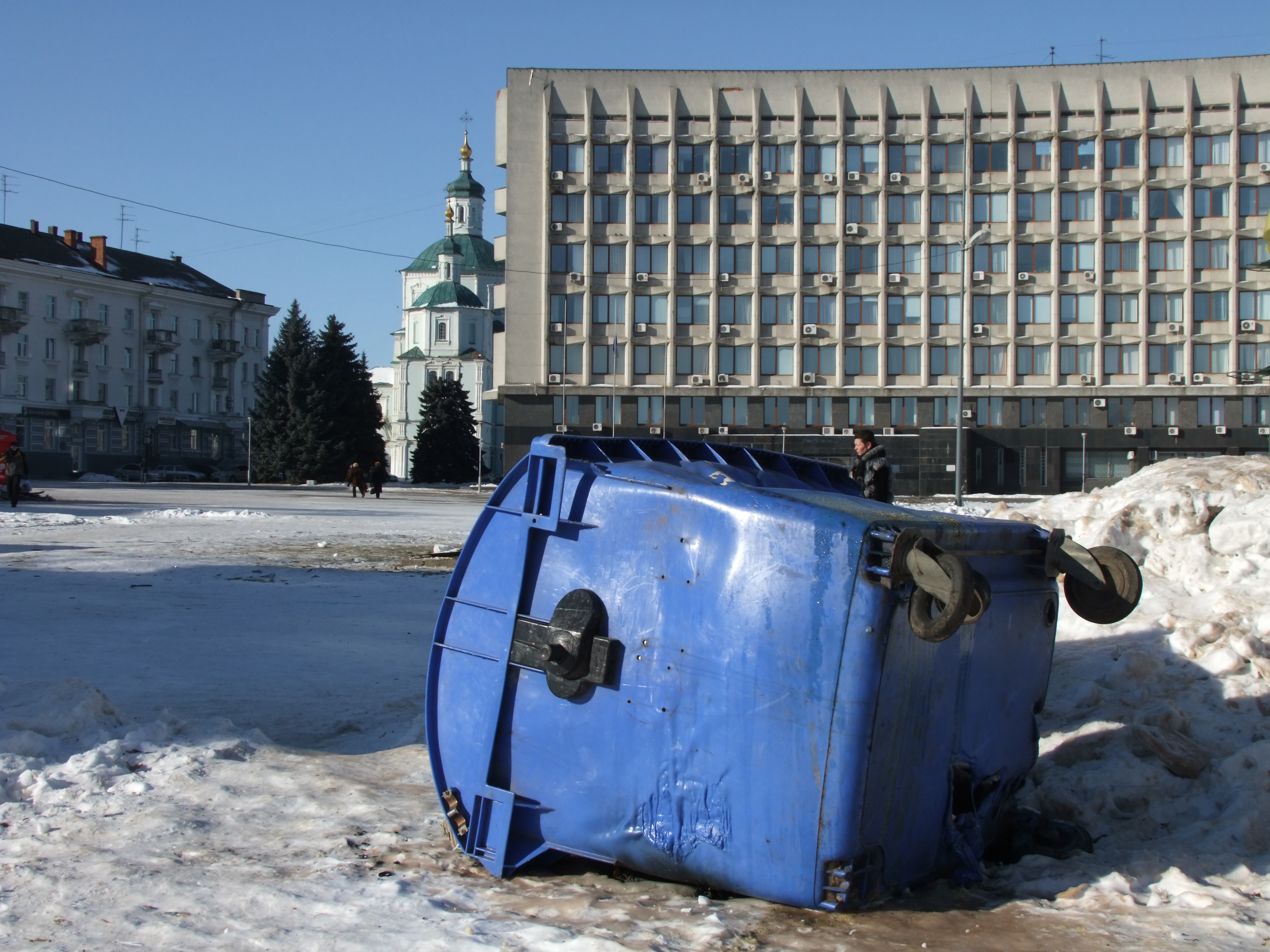 В центре Сум печальное зрелище (народный фотофакт)