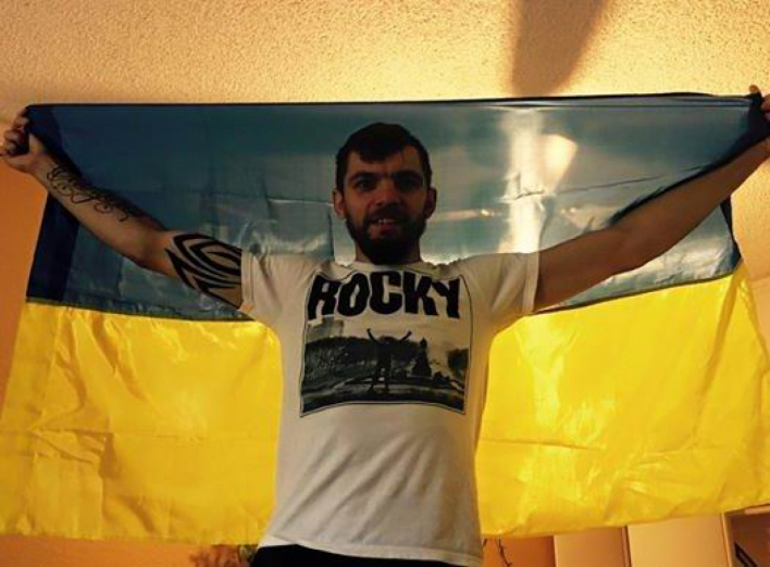 Перед боем Редкач получил подарок с Родины