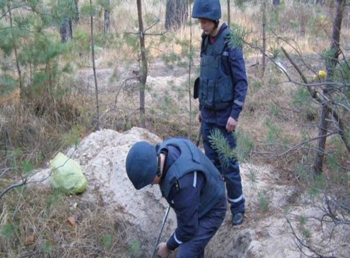 На Сумщине уничтожили 152-мм артснаряд времен войны