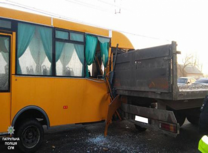 Тройное ДТП в Сумах (+фото)