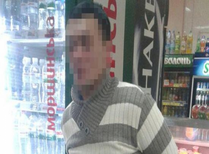 В Сумах задержали мужчину, который за несколько часов совершил кражу и грабеж (+фото)