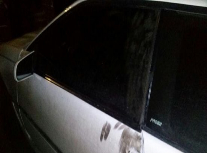 Патрульные задержали сумчан, которые проникли в чужое авто (+фото)