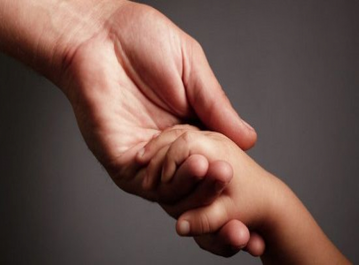 В Сумах вернули 6-летнего мальчика матери