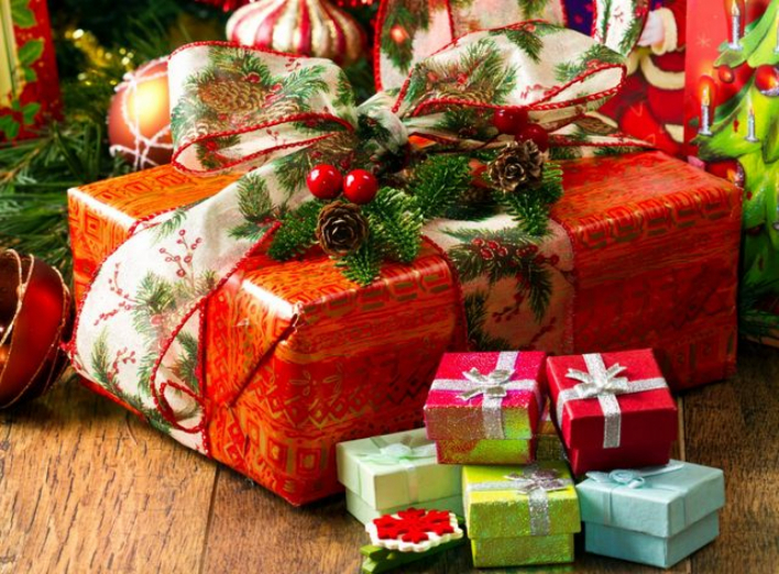 Недорогие подарки на Рождество: подборка идей