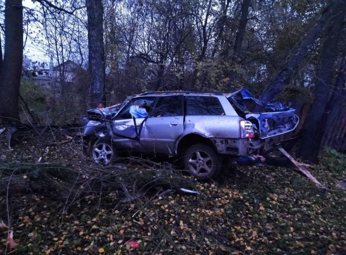 На Сумщині поліцейські встановлюють обставини ДТП, у якій травмувалося четверо осіб фото