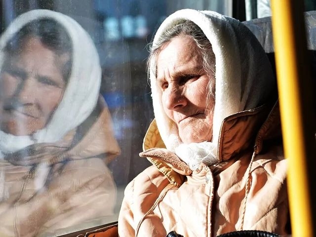 У Сумах розглянуть скасування пільг на проїзд у години пік фото У Сумах розглянуть скасування пільг на проїзд у години пік фото