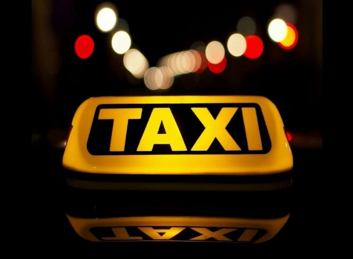 У Сумах страйкуватимуть водії таксі