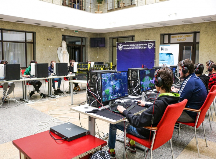 У Сумах пройшов турнір з кіберспорту фото