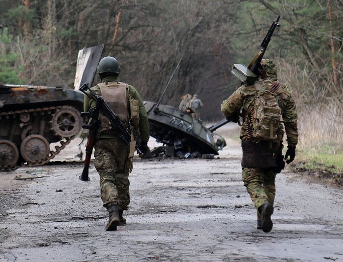 Захисники України успішно захопили позиції ворга та зброю на Луганщині фото