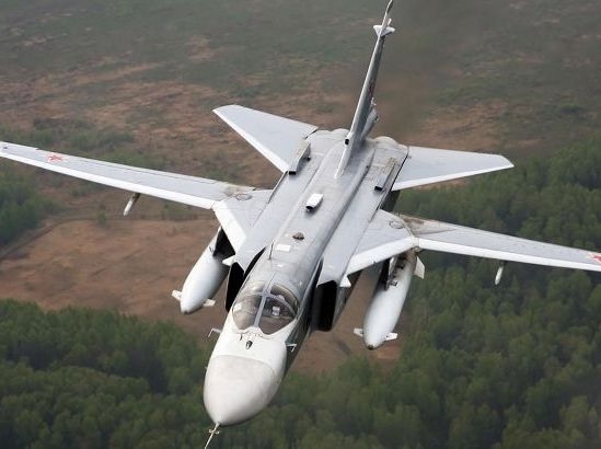 Російська авіація знову обстріляла Чернігівську область фото