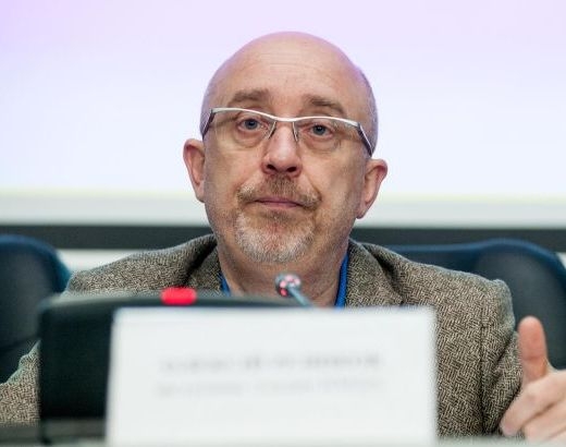 Резніков пояснив, навіщо чоловікам вручають повістки
