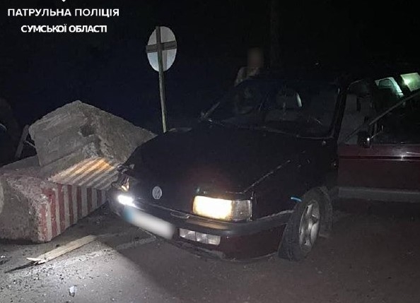 У Сумах п'яний водій в'їхав у блокпост