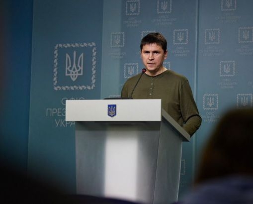 Війна в Україні взимку не закінчиться. Подоляк пояснив чому фото