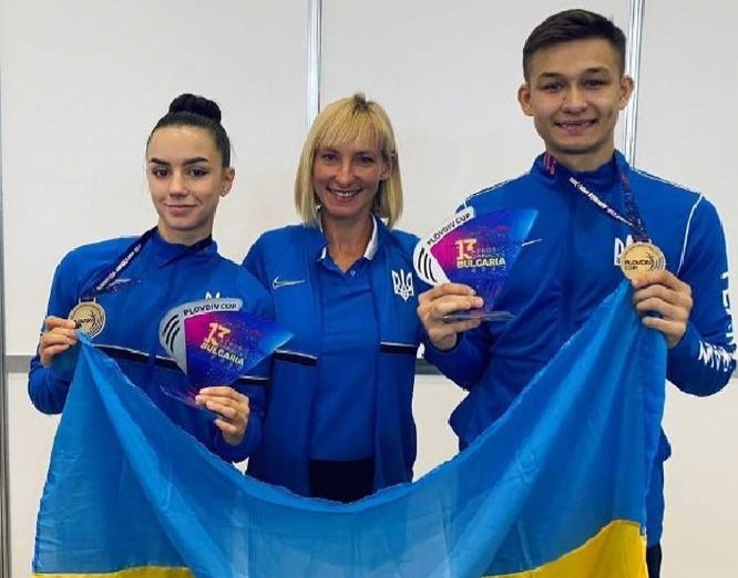 Сумчани з медалями турніру зі спортивної аеробіки в Болгарії фото Сумчани з медалями турніру зі спортивної аеробіки в Болгарії фото
