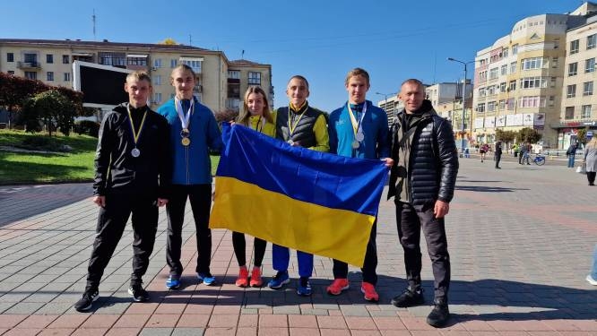 Сумські скороходи виграли чемпіонат України зі спортивної ходьби фото