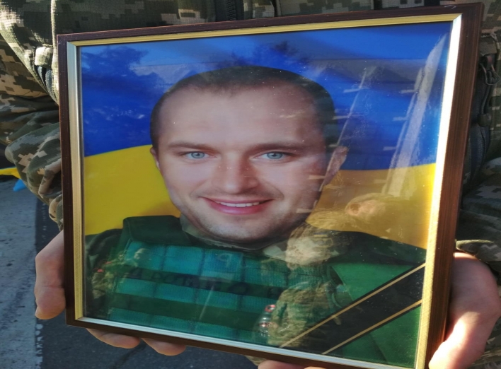 У Сумах попрощалися із захисником України 17 жовтня фото