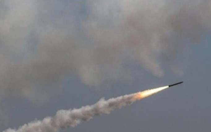 Над Сумщиною українські військові збили російську ракету фото