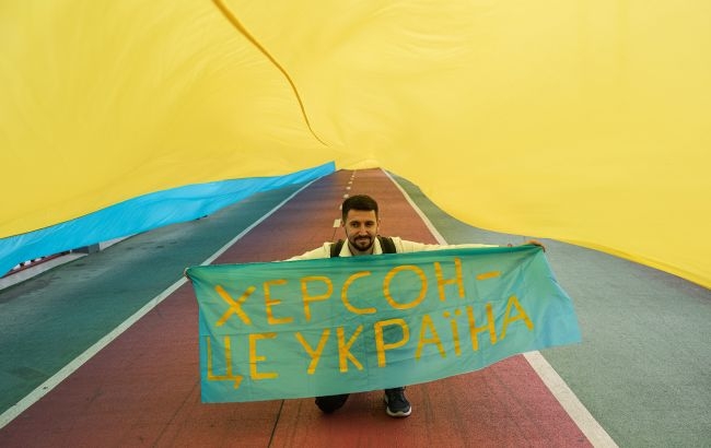 Херсон повертається під контроль України, в місто заходять ЗСУ