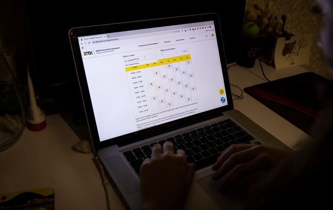 Стало відомо, коли Україна повернеться до планових графіків відключення світла