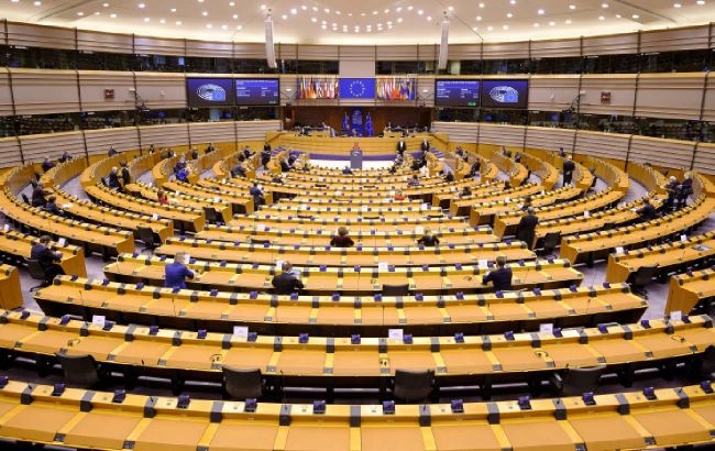 Європарламент визнав Голодомор геноцидом українського народу фото