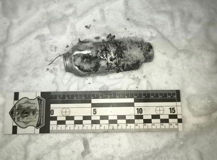 У Сумському районі поліція вилучила гранатометний постріл, який знайшли діти фото