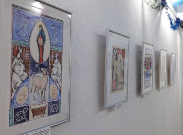 У Сумах відкрили виставку картин одеської художниці Євгенії Колісник фото