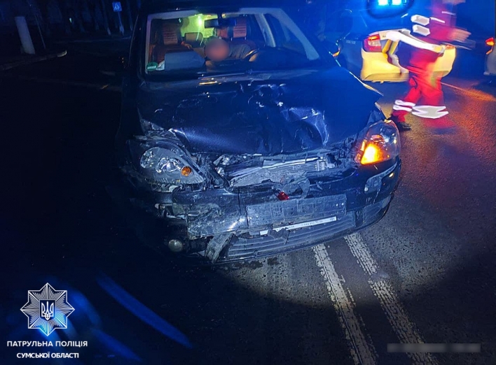 У Сумах сп'янілий водій вчинив ДТП: постраждала інша водійка фото