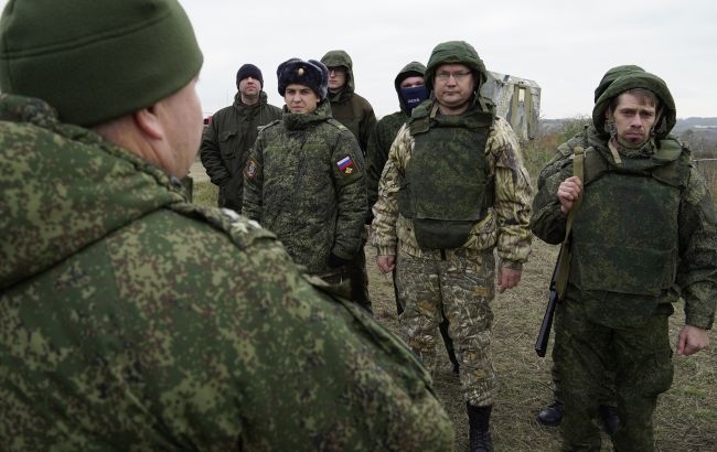Кремль хоче кинути мобілізованих у новий наступ у квітні