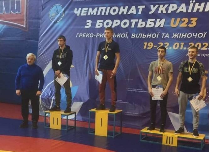 Конотопці з медалями чемпіонату України з греко-римської боротьби фото