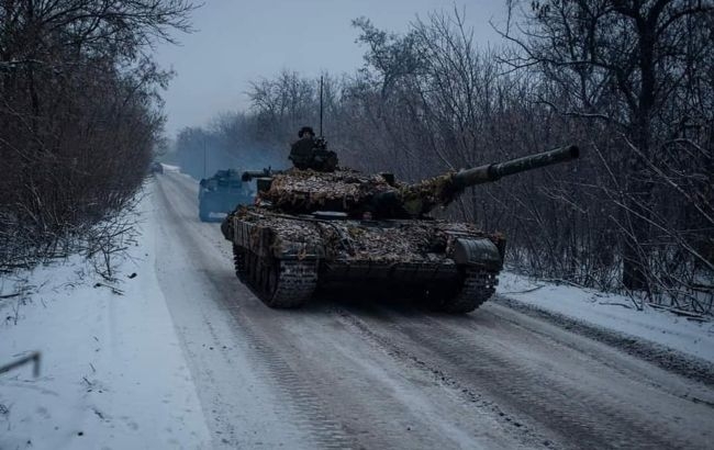 Понад 500 окупантів, три танки та 4 ББМ втратила РФ в Україні за добу фото