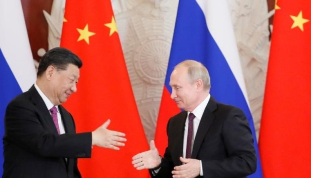 Китай не постачатиме зброю Росії для війни проти України