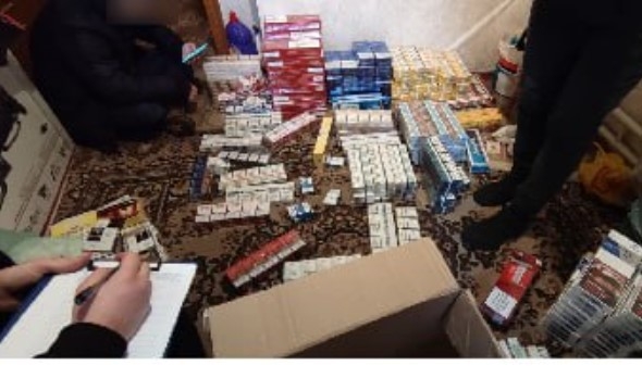 У Сумах судитимуть торговця контрафактних цигарок фото