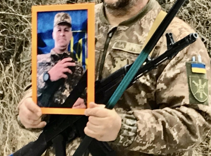 На Кролевеччині провели в останню путь героя-земляка Дмитра Коваленка фото На Кролевеччині провели в останню путь героя-земляка Дмитра Коваленка фото