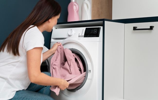 Куди зникають шкарпетки в машинці під час прання