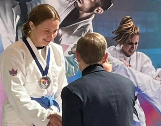 Cпортсменка з Шостки стала срібним призером чемпіонату Європи з джиу-джитсу фото