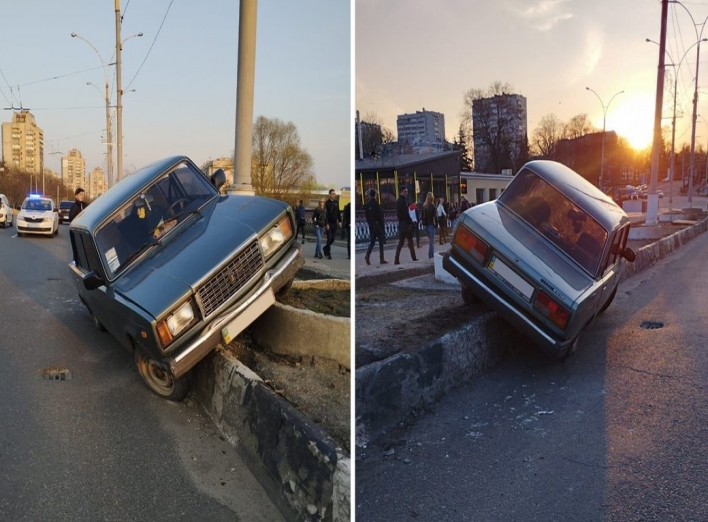 У Сумах на Харківському мосту сталася аварія