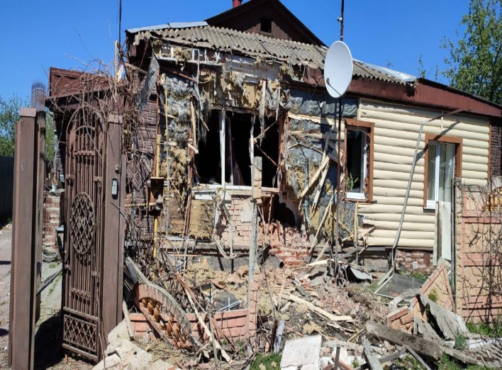 Є руйнування: рашисти обстріляли 11 громад Сумщини фото