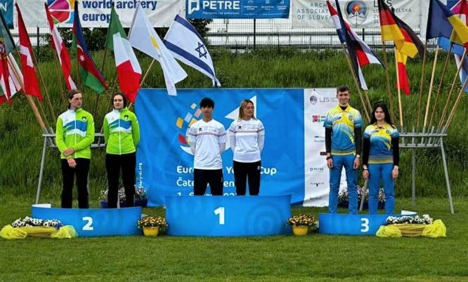 Сумські лучники настріляли на “бронзу” в молодіжному Кубку Європи фото