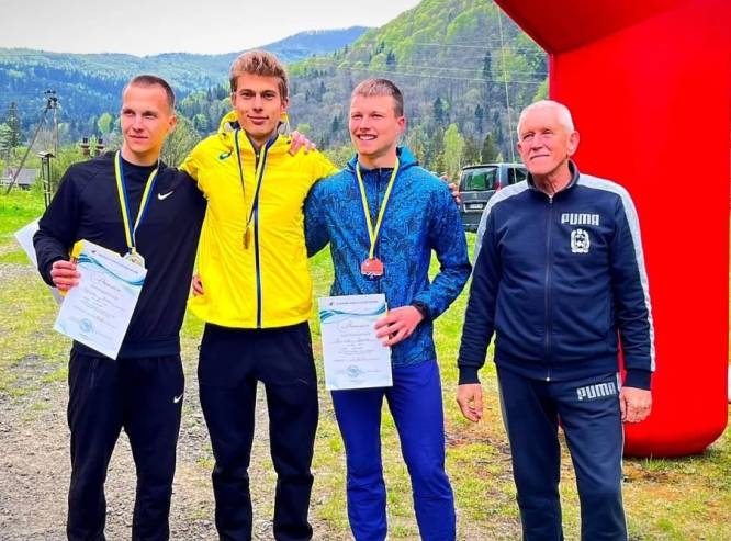 Сум’янин виграв чемпіонат України з гірського бігу фото