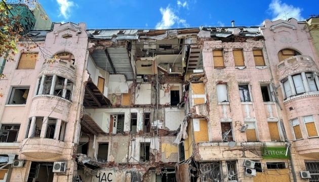В Україні стартувала програма компенсацій за пошкоджене житло "єВідновлення" фото