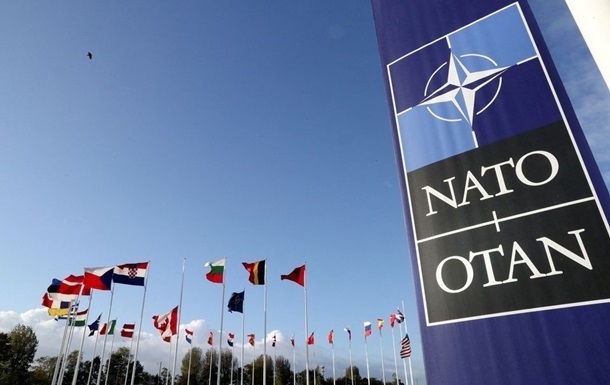 НАТО оновлює стратегію протидії РФ фото