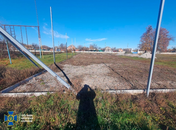 На Сумщині вкрали 1,1 млн грн на ремонті шкільного стадіону