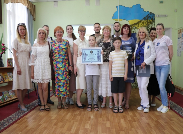 Наймолодший в Україні автор двох надрукованих прозових книг живе в Сумах фото