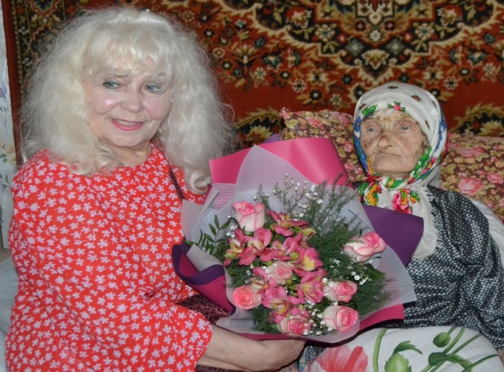Жителька Сумщини відзначила 100-річний ювілей фото