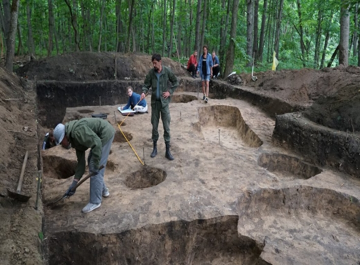 На Сумщині студенти-археологи розкопують давнє городище Воргол фото