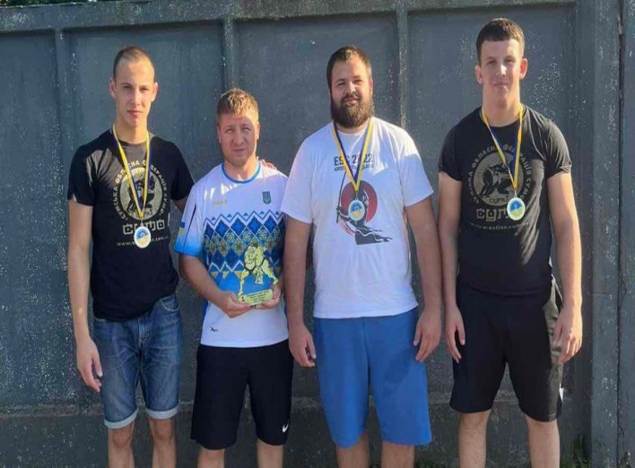Сум’яни відзначились у Луцьку на кубку України з сумо фото