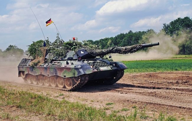 Греція може передати Україні 100 танків Leopard-1 