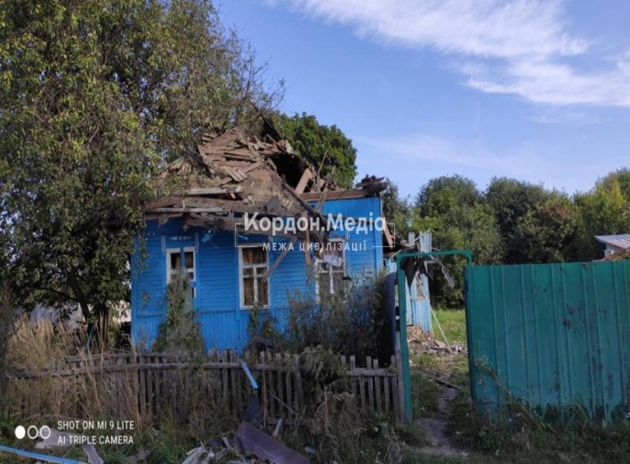 Ворог здійснив 5 обстрілів прикордоння Сумщини: пошкоджено 6 будинків фото