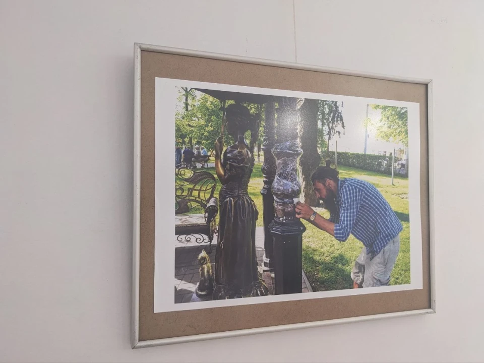 «Він є»: у Сумах відкрилася виставка памʼяті Дмитра Буйвала фото №5