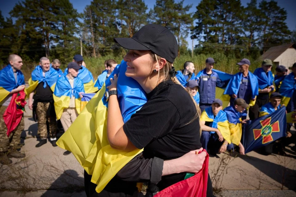 З російського полону до України повернули ще 103 військових фото №4